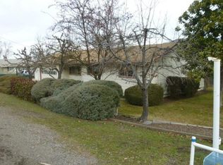 1323 Talent Ave, Talent, OR 97540