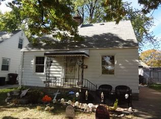 5024 Howe Rd, Wayne, MI 48184