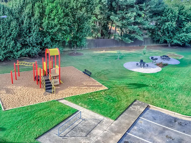 Annandale Gardens Apartments — Photo 13