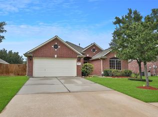 11902 Aerie Dr, Tomball, TX 77377