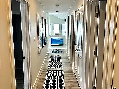 377 Ocean Blvd — Photo 17