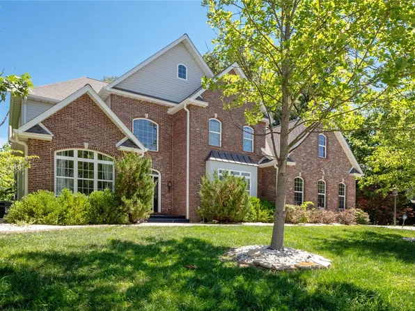 7439 Creek Ridge Ln, Edwardsville, IL 62025