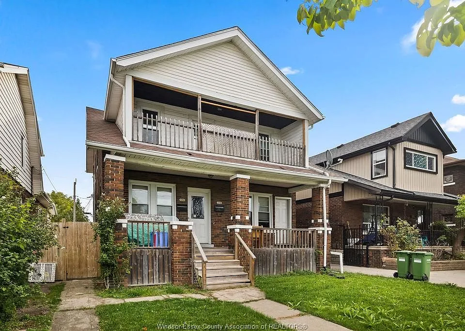 1044 Parent Ave #UPPER