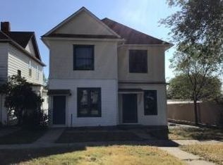 121 S 4th St #3, Raton, NM 87740