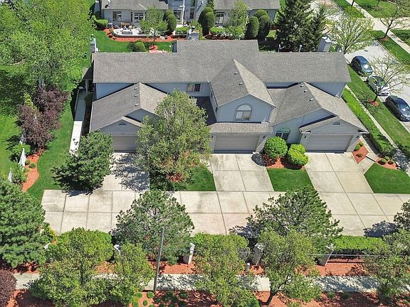 2nd image of 11160 Karen Dr