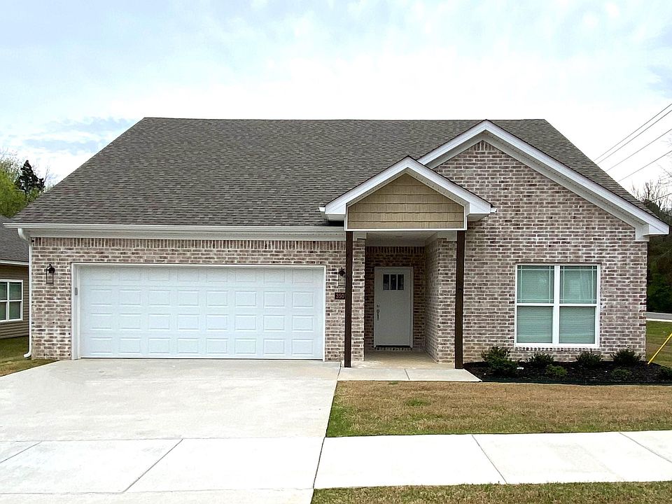 1st image of 3501 Village Walk Dr