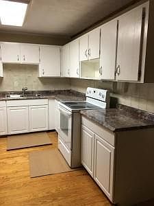 2nd image of 2405 Barbara Avenue