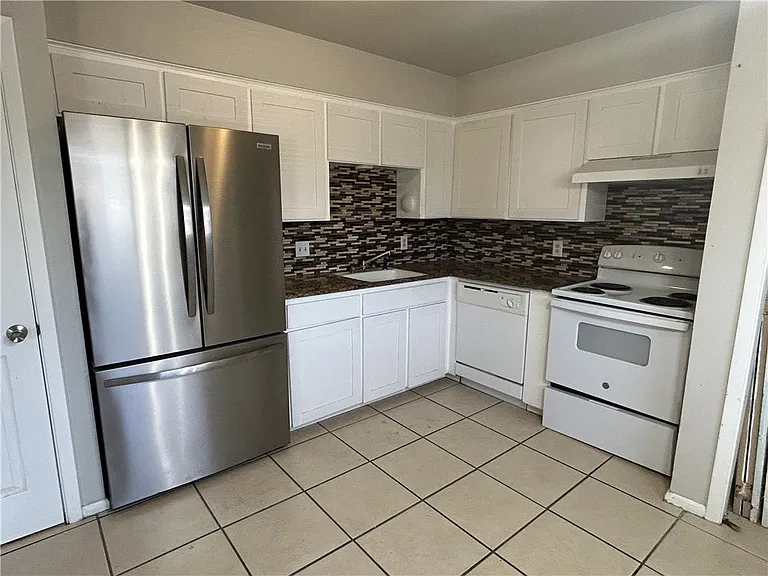 1606 Cimmarron St #A — Photo 7