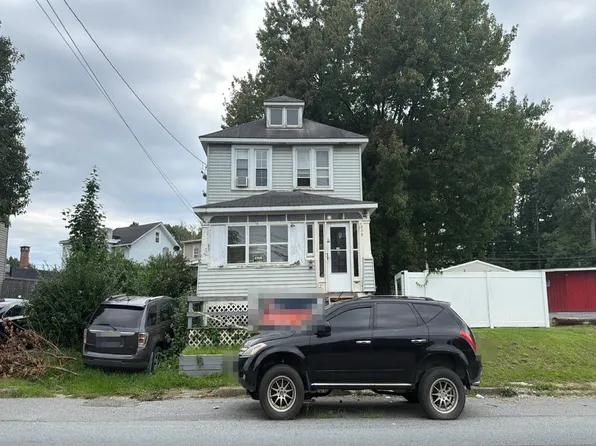 809 South St, Newburgh, NY 12550
