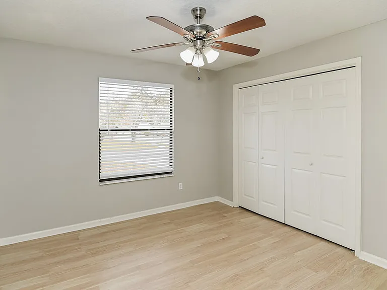 8255 Spencers Trace Dr — Photo 13
