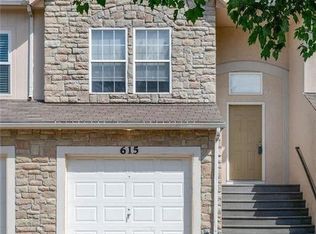 615 S Woodson Ln #615, Gardner, KS 66030