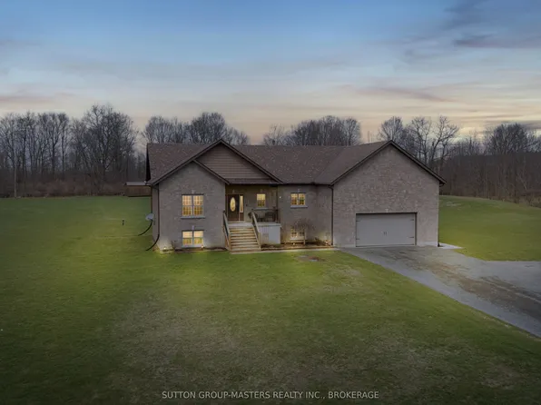 11 Dawson Dr, Leeds And The Thousand Islands, ON K7G 2V4