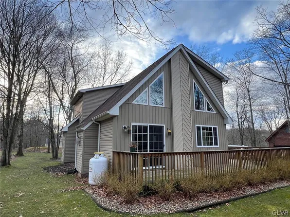 57 Byron Ln, Albrightsville, PA 18210