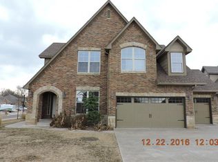 1101 NE 11th Pl, Moore, OK 73160