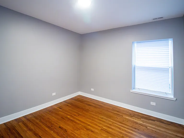 5310 S Harper Ave #2S — Photo 8