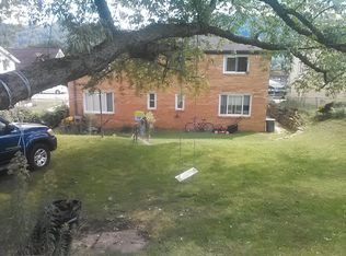 509 Chestnut St, Springdale, PA 15144