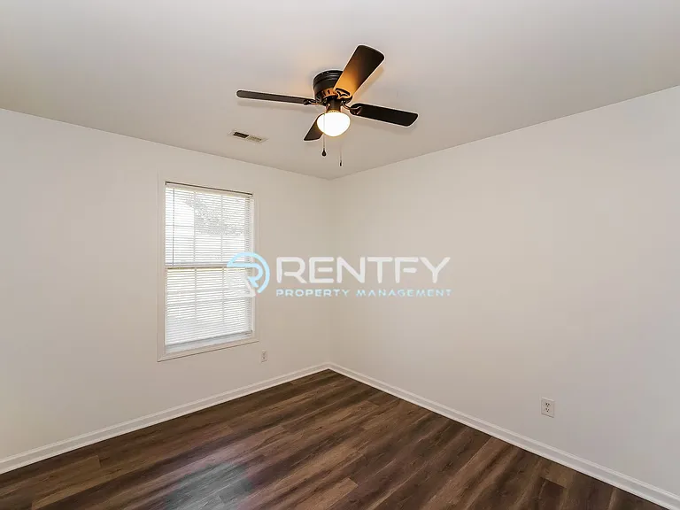 1110 Mason St — Photo 14