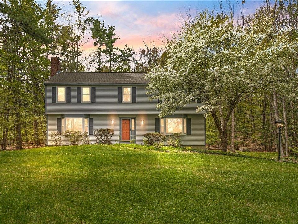 1st image of 18 Winterberry Drive