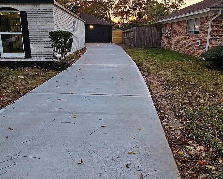18630 Prince William Ln — Photo 3