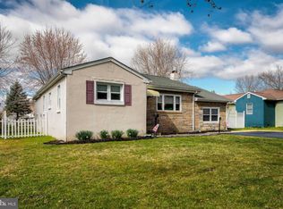 1428 School Ln, Bensalem, PA