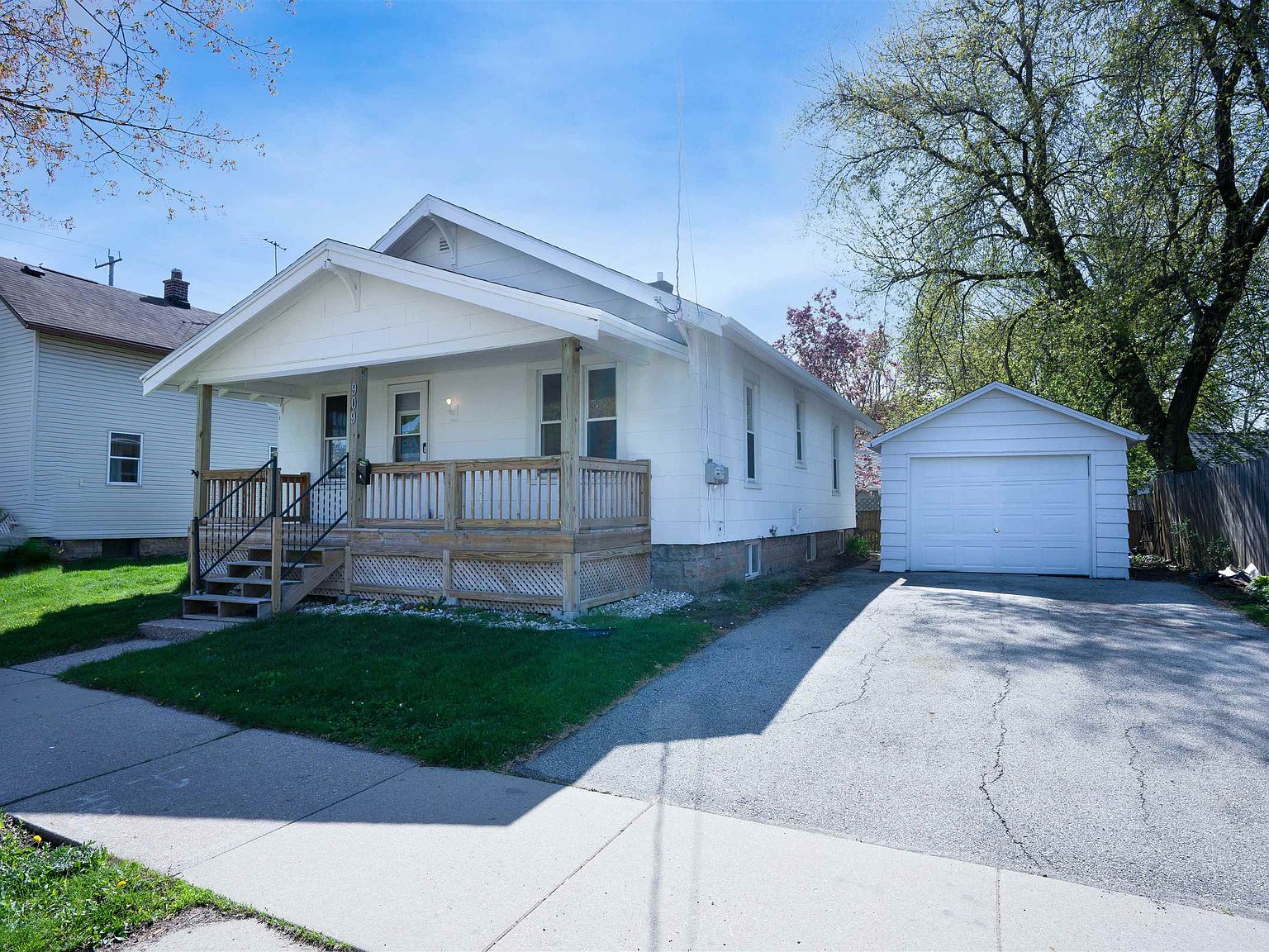 909 N Drew St, Appleton, WI 54911 Zillow