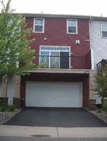 3711 Hazel Trl #B — Photo 3