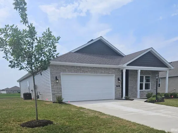951 Catesby Ct, Fort Wayne, IN 46818