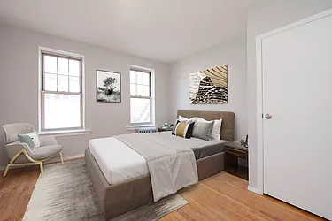 Rented by R New York