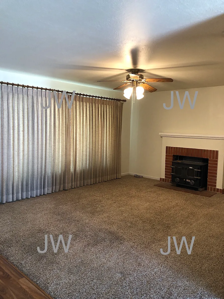 Building Photo - 2261 Murieta Way