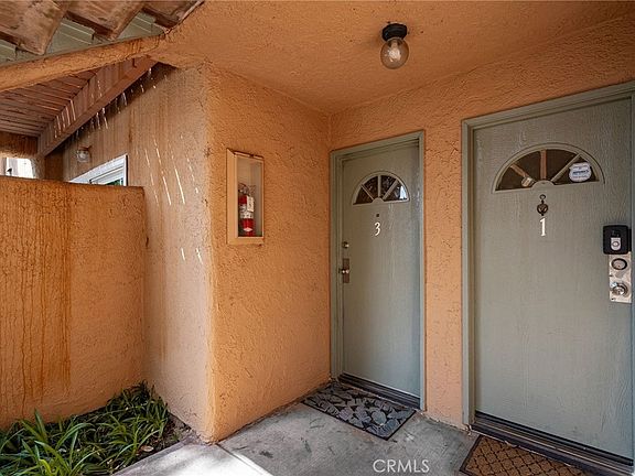 4th image of 1480 W Edgehill Rd APT 3