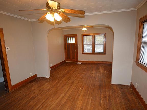 3rd image of 1315 W 28th St