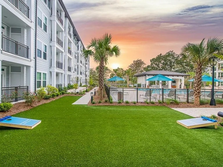 Overture Daniel Island 55+ Active Adult Apartment Homes — Photo 34
