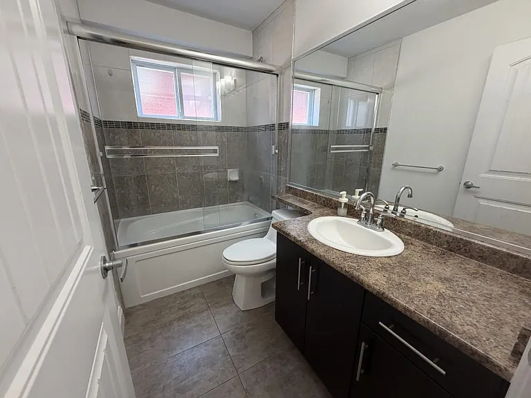 2629 Pandora St #BASEMENT WEST — Photo 7