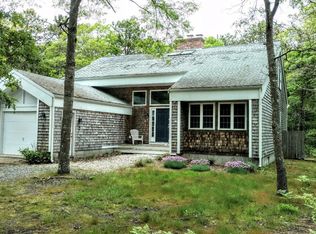 105 Eel River Rd, East Falmouth, MA 02536