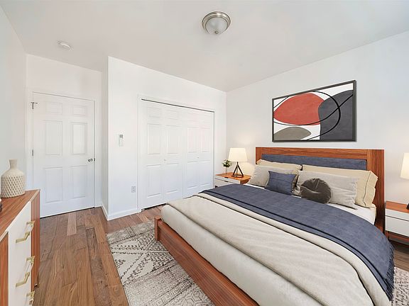 4th image of 18 Wallis Ave Floor 3