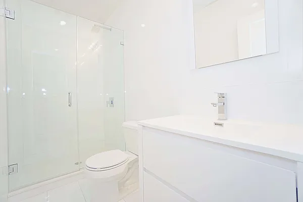 Rented by Compass | media 43
