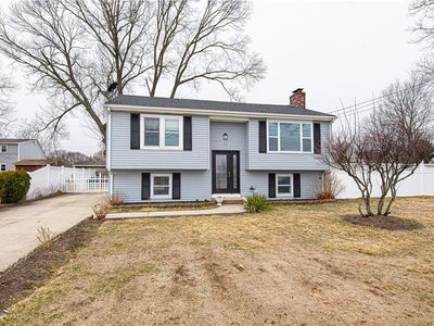 75 Fletcher St, Warwick, RI, 02889