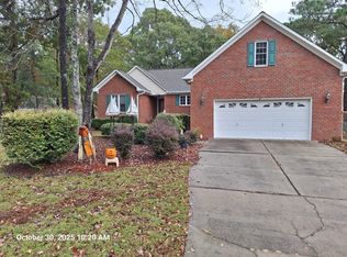 6313 Cardinal Dr, New Bern, NC 28560