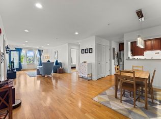 318 Rindge Ave UNIT 411, Cambridge, MA 02140