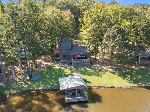 136 Harkins Lake Rd, Fayette, AL 35555