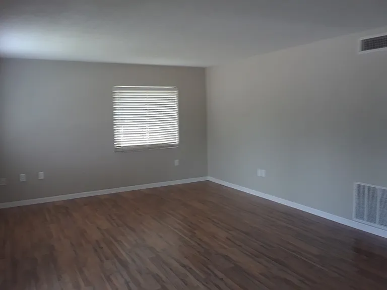 2541 N Alafaya Trl #79 — Photo 8