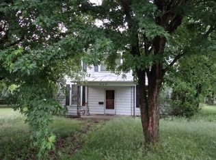 209 2nd St, Shenandoah, VA 22849