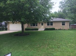 1931 Charles Ln, Aurora, IL 60505