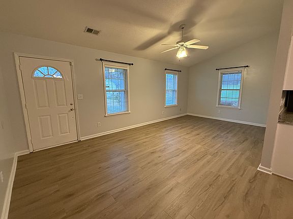 3rd image of 8125 Cadmium Ct