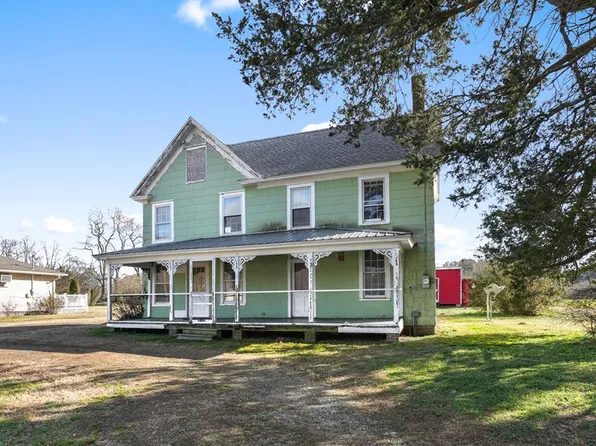 22756 Lee Mont Rd, Parksley, VA 23421