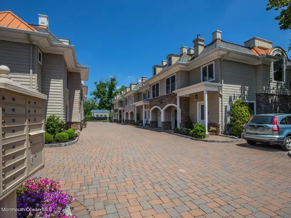 104 Virginia Ave, Manasquan, NJ 08736