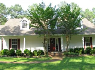 808 Sylvan Hill Dr, Jonesboro, AR 72401