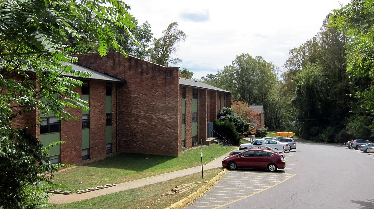Building Photo - 280 Edgewood Rd #B1