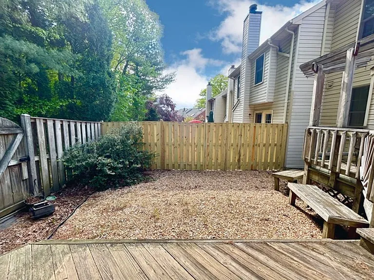 7503 Westmore Dr — Photo 35