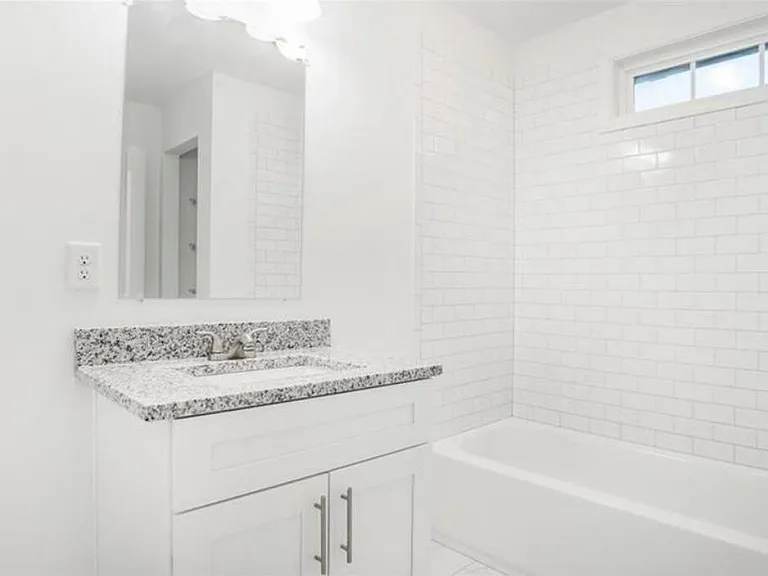 722 Rose Palm Ln — Photo 19